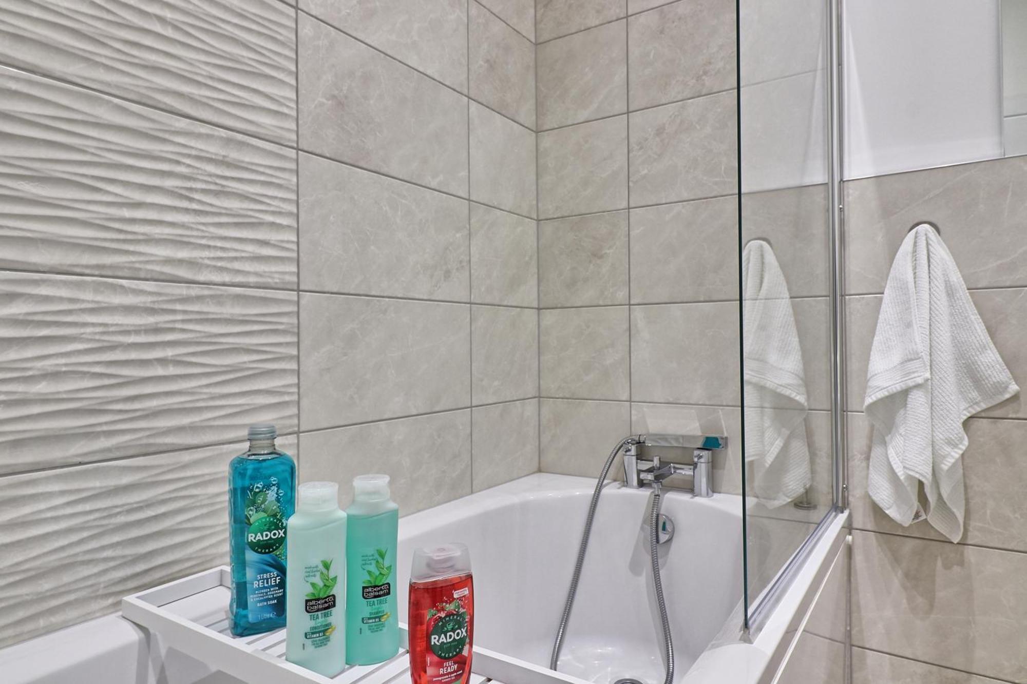 Chelmsford City Central Ground Floor Apartment Next To Town Centre ภายนอก รูปภาพ